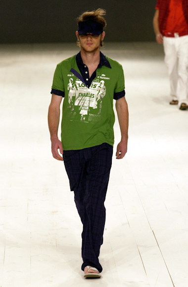 desfiles-ellusmen-spverao2004rtw-112