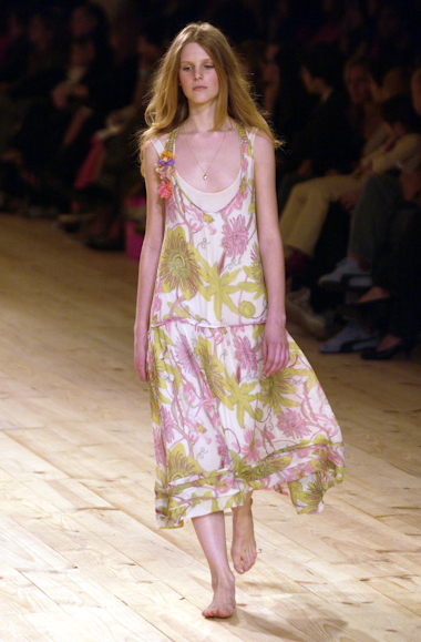 desfiles-ellus-spverao2004rtw-127