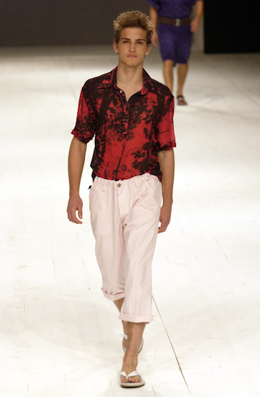 desfiles-ellusmen-spverao2004rtw-128