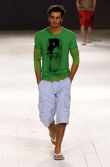 desfiles-ellusmen-spverao2004rtw-130