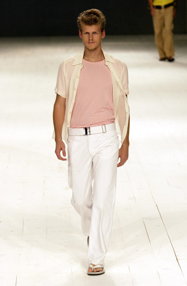 desfiles-ellusmen-spverao2004rtw-133