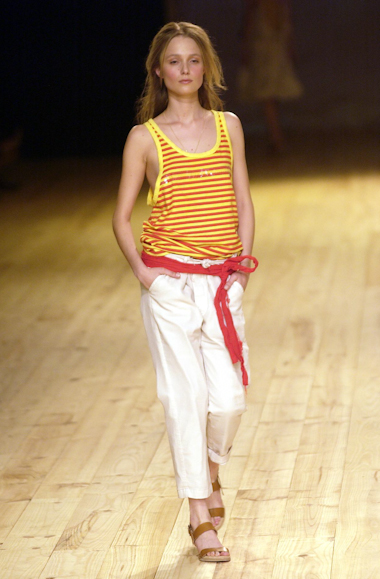 desfiles-ellus-spverao2004rtw-140