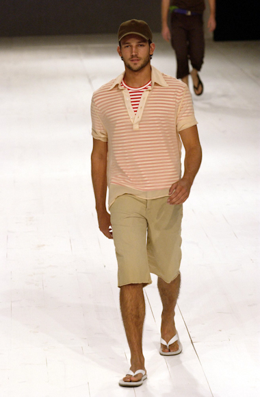 desfiles-ellusmen-spverao2004rtw-140
