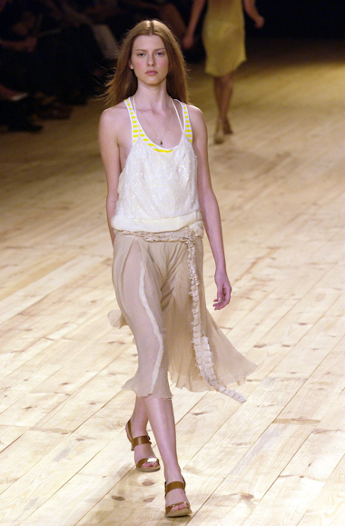 desfiles-ellus-spverao2004rtw-144