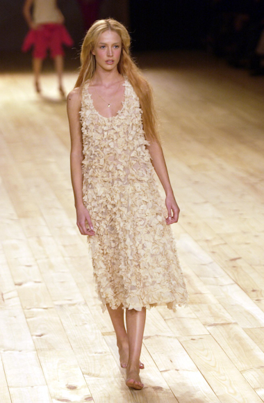 desfiles-ellus-spverao2004rtw-146