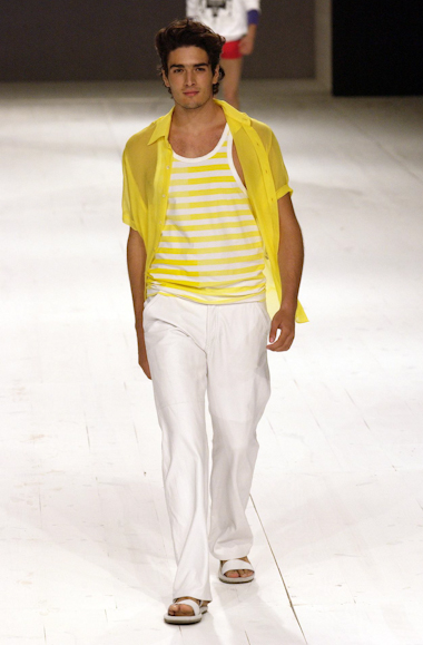 desfiles-ellusmen-spverao2004rtw-145