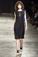 desfiles-lorenzomerlino-spverao2004rtw-109
