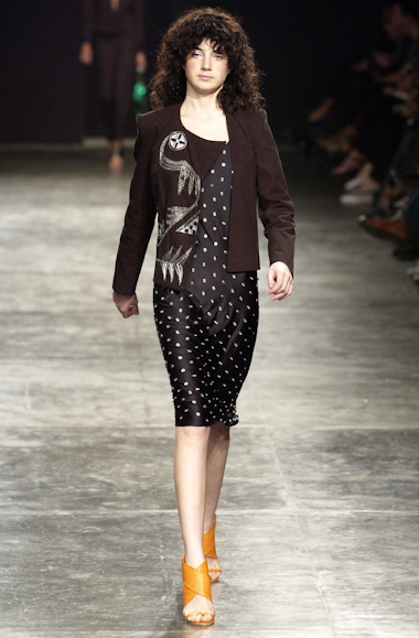 desfiles-lorenzomerlino-spverao2004rtw-112