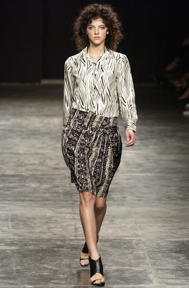 desfiles-lorenzomerlino-spverao2004rtw-119