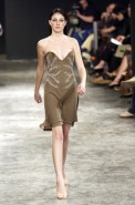 desfiles-marceloquadros-spverao2004rtw-109