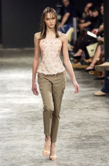 desfiles-marceloquadros-spverao2004rtw-111