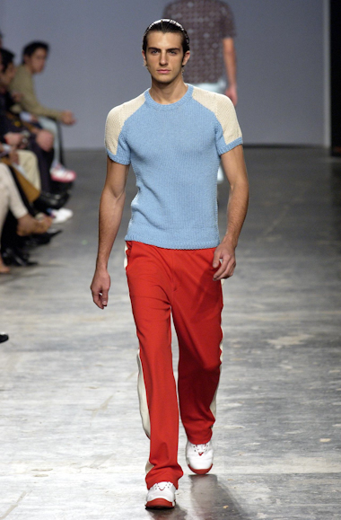 desfiles-marioqueiroz-spverao2004rtw-108