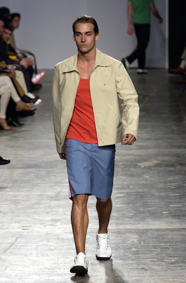 desfiles-marioqueiroz-spverao2004rtw-112