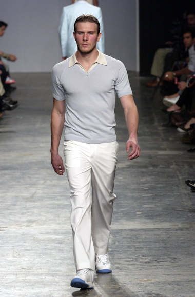desfiles-marioqueiroz-spverao2004rtw-139