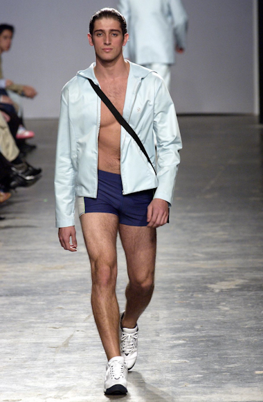 desfiles-marioqueiroz-spverao2004rtw-140