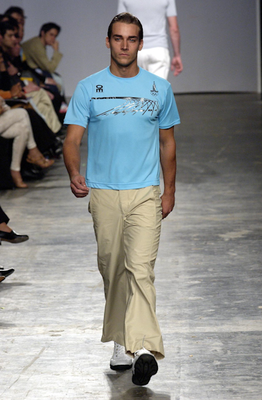 desfiles-marioqueiroz-spverao2004rtw-142