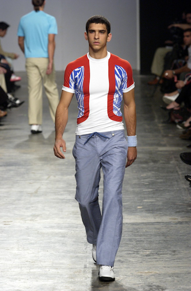 desfiles-marioqueiroz-spverao2004rtw-144