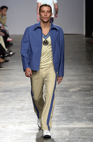 desfiles-marioqueiroz-spverao2004rtw-147