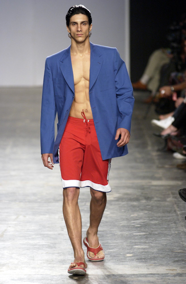 desfiles-marioqueiroz-spverao2004rtw-157