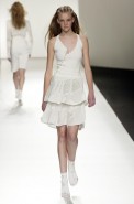desfiles-patachou-spverao2004rtw-101