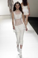 desfiles-patachou-spverao2004rtw-105