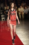 desfiles-reinaldolourenco-spverao2004rtw-105