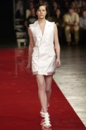 desfiles-reinaldolourenco-spverao2004rtw-118