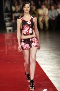 desfiles-reinaldolourenco-spverao2004rtw-141