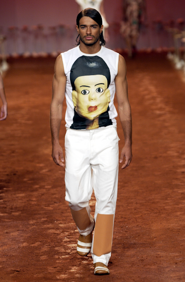 desfiles-ronaldofraga-spverao2004rtw-132