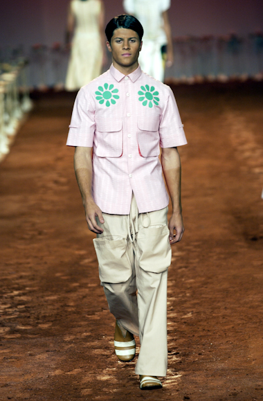 desfiles-ronaldofraga-spverao2004rtw-142
