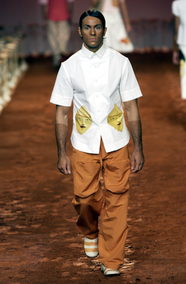 desfiles-ronaldofraga-spverao2004rtw-144
