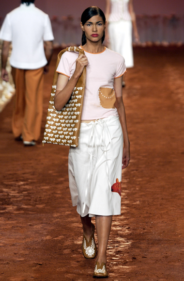 desfiles-ronaldofraga-spverao2004rtw-145