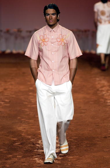 desfiles-ronaldofraga-spverao2004rtw-147