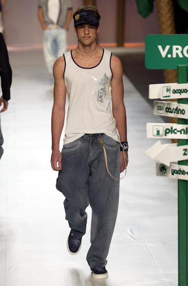 desfile-vrom-saopauloverao2004rtw-106