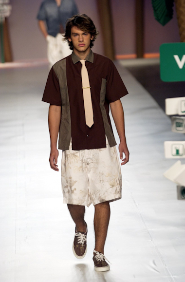 desfile-vrom-saopauloverao2004rtw-116
