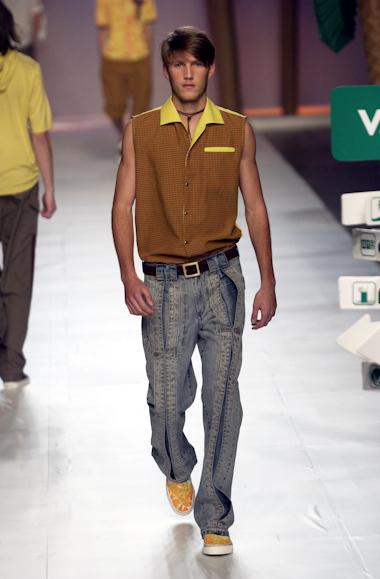 desfile-vrom-saopauloverao2004rtw-121