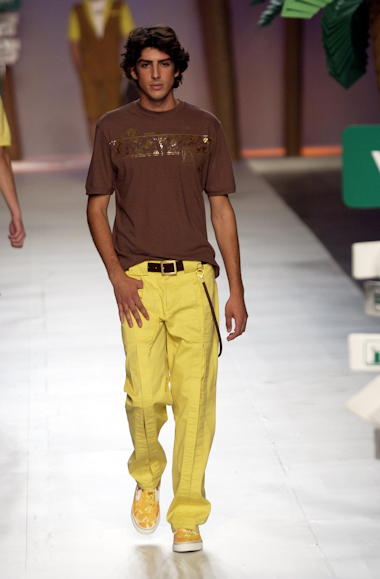 desfile-vrom-saopauloverao2004rtw-124