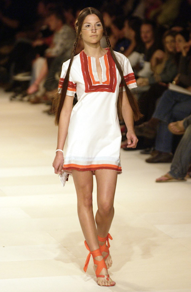 desfile-zoomp-saopauloverao2004rtw-101