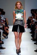 balenciaga-ss2003 (1)