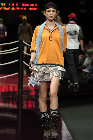 desfiles-colcci-inverno2004rtw-108