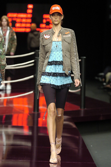 desfiles-colcci-inverno2004rtw-115