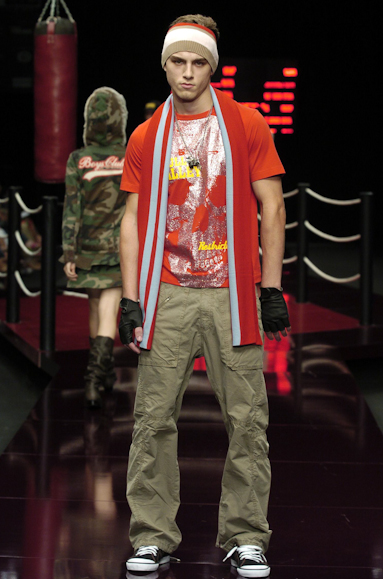 desfiles-colcci-inverno2004rtw-119