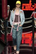 desfiles-colcci-inverno2004rtw-127
