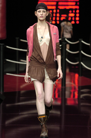 desfiles-colcci-inverno2004rtw-141