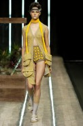 desfiles-coven-saopauloinverno2004rtw-103