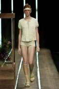 desfiles-coven-saopauloinverno2004rtw-116