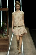 desfiles-coven-saopauloinverno2004rtw-126