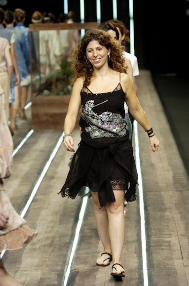 desfiles-coven-saopauloinverno2004rtw-127