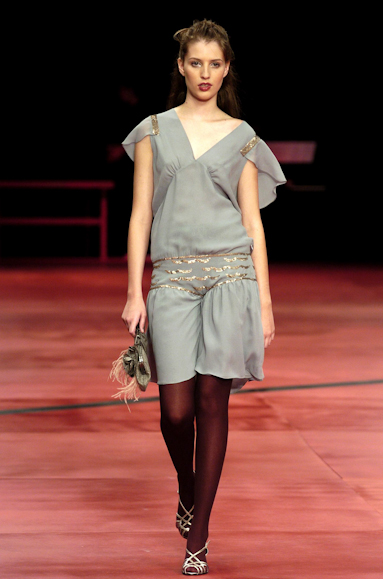 desfiles-mariabonitaextra-riodejaneiroinverno2004rtw-115