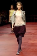 desfiles-mariabonitaextra-riodejaneiroinverno2004rtw-120